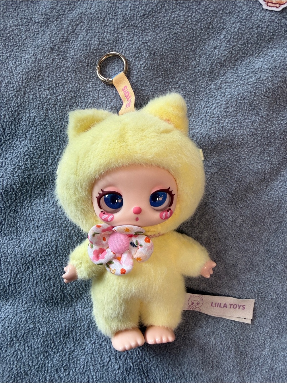 Liila’s Lucky Cat - Yellow Plush Cat Keychain Doll with Floral Bow